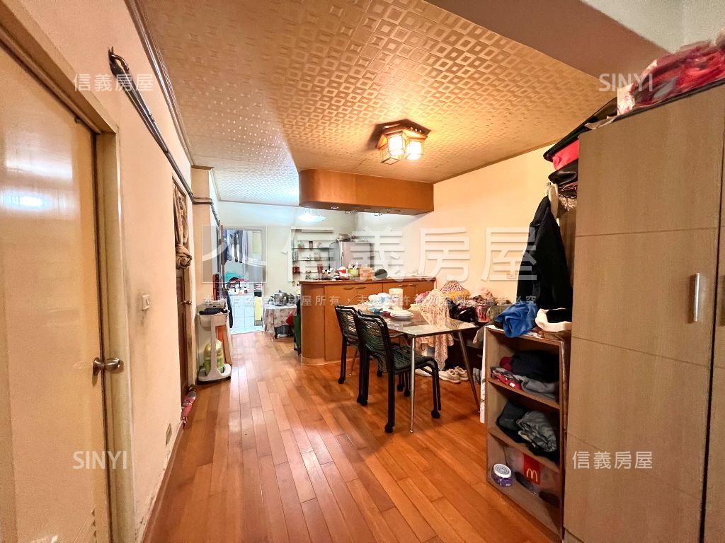 低總價★稀有★樟樹公寓房屋室內格局與周邊環境