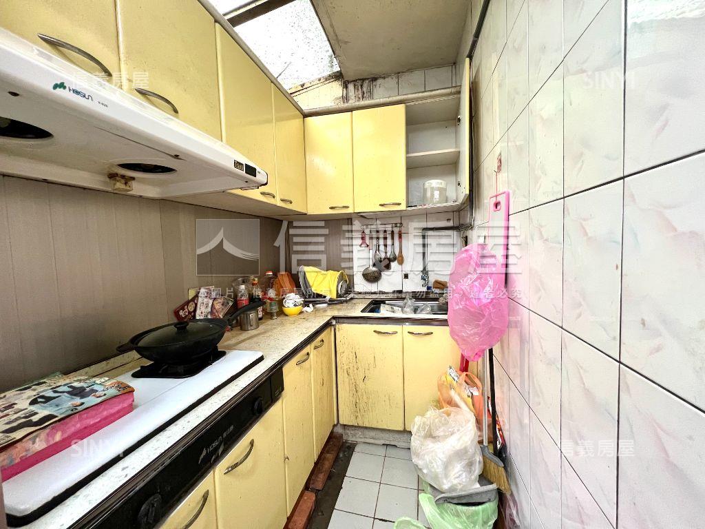 低總價★稀有★樟樹公寓房屋室內格局與周邊環境