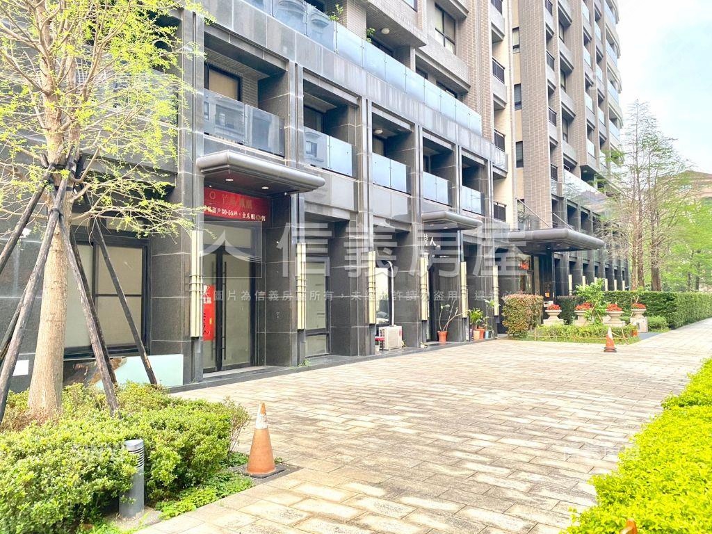 金軌首鋪・創富捷境房屋室內格局與周邊環境