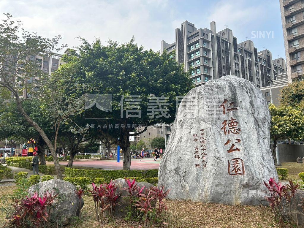 金軌首鋪・創富捷境房屋室內格局與周邊環境