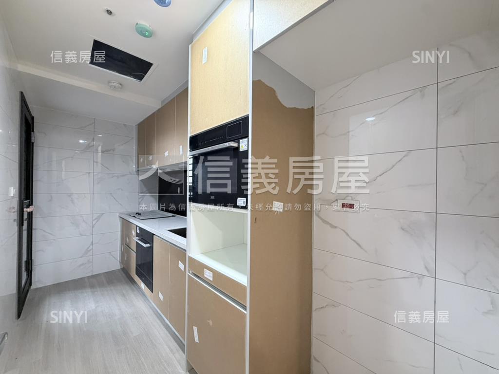 勝美琚高樓兩房平車讚房屋室內格局與周邊環境