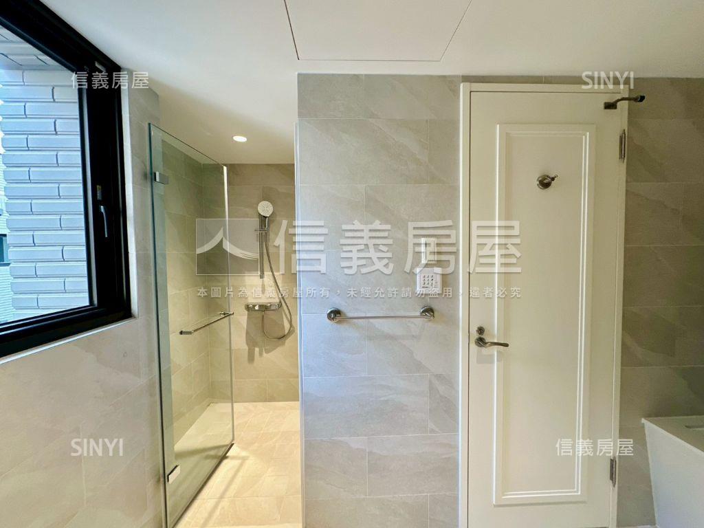 龍寶和臻邸三房雙車帝王戶房屋室內格局與周邊環境