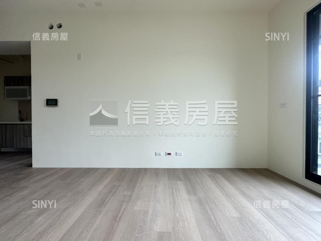 全新三房車位房屋室內格局與周邊環境