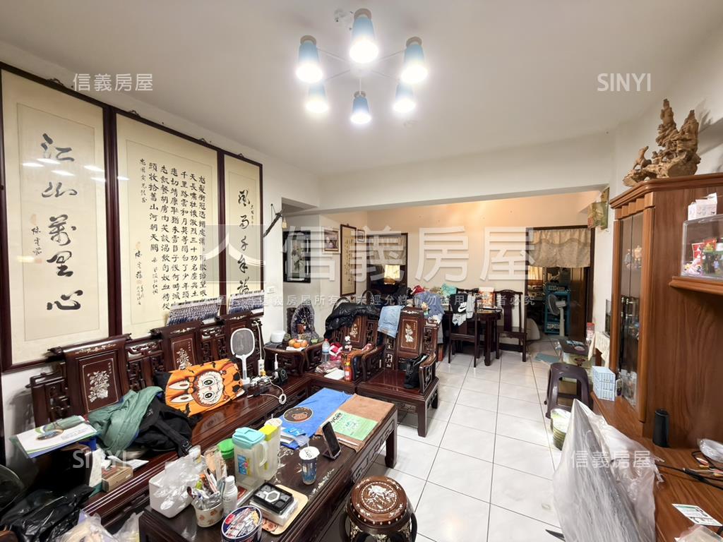 未來捷運｜方正電梯大三房房屋室內格局與周邊環境