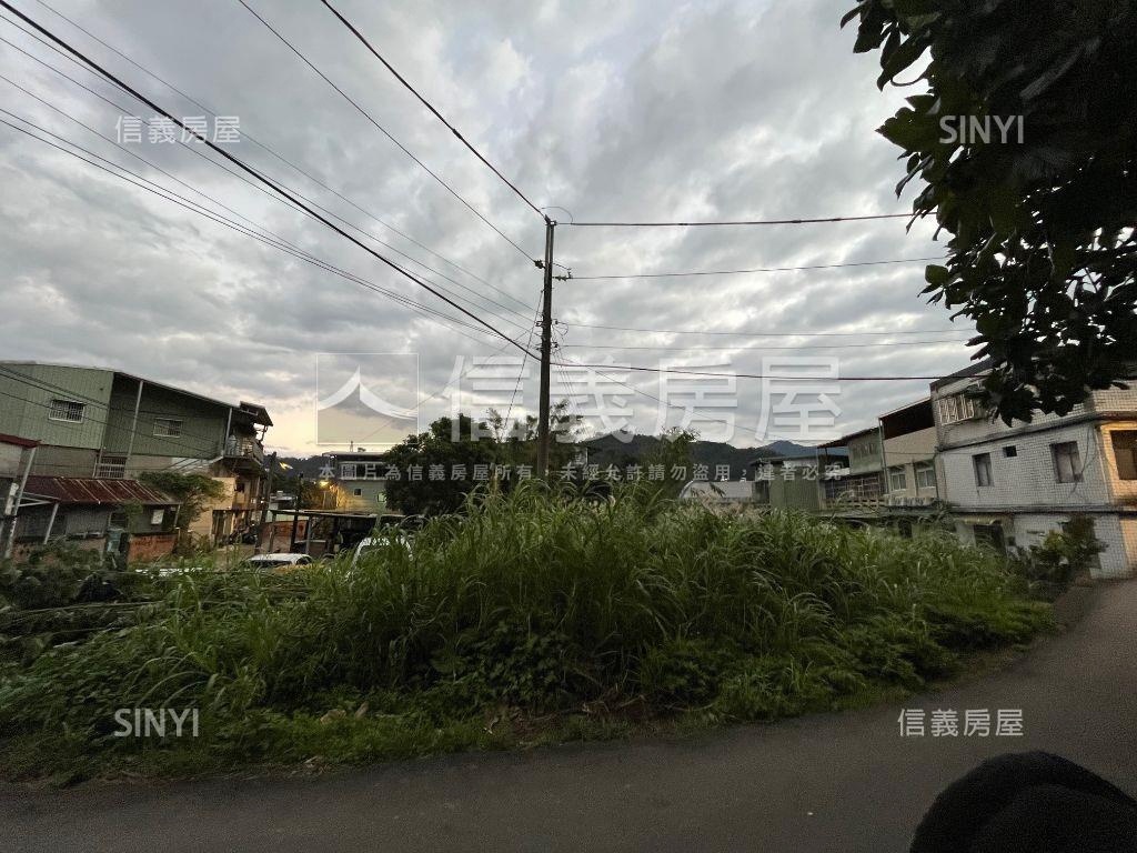 三峽農牧好地房屋室內格局與周邊環境