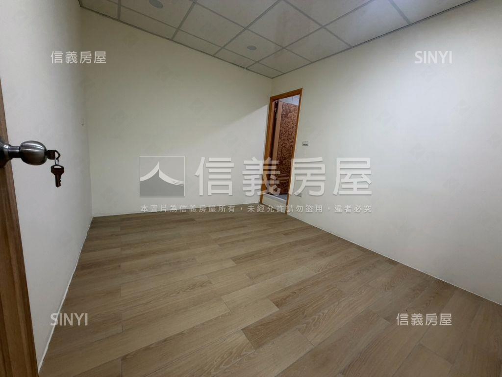 信義街二樓美寓房屋室內格局與周邊環境
