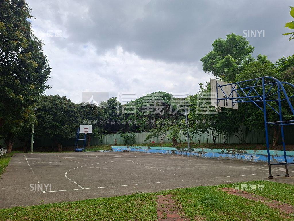 東方大鎮優質綠意透天房屋室內格局與周邊環境