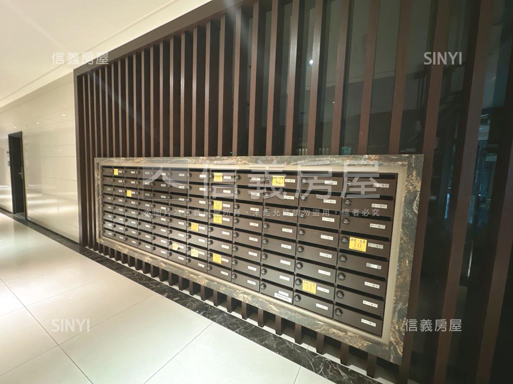 微美嵐三房平面車位房屋室內格局與周邊環境