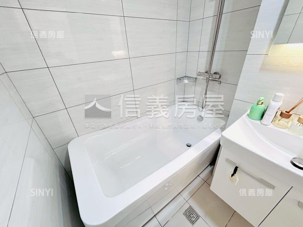 新森活溪畔景觀三房車位房屋室內格局與周邊環境