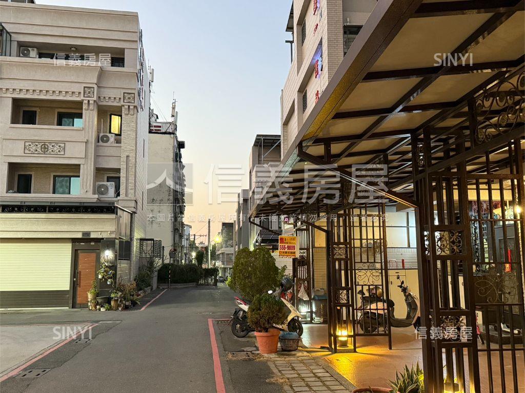 近新市鎮面公園車墅透天房屋室內格局與周邊環境