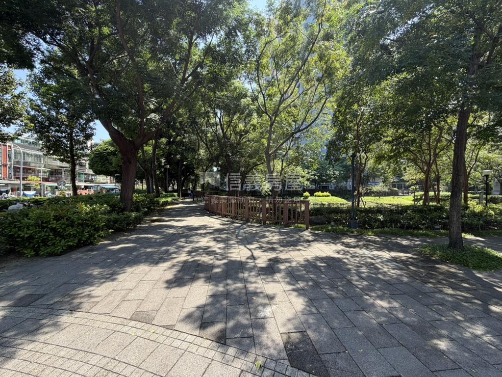 台藝大周圍公寓二樓房屋室內格局與周邊環境