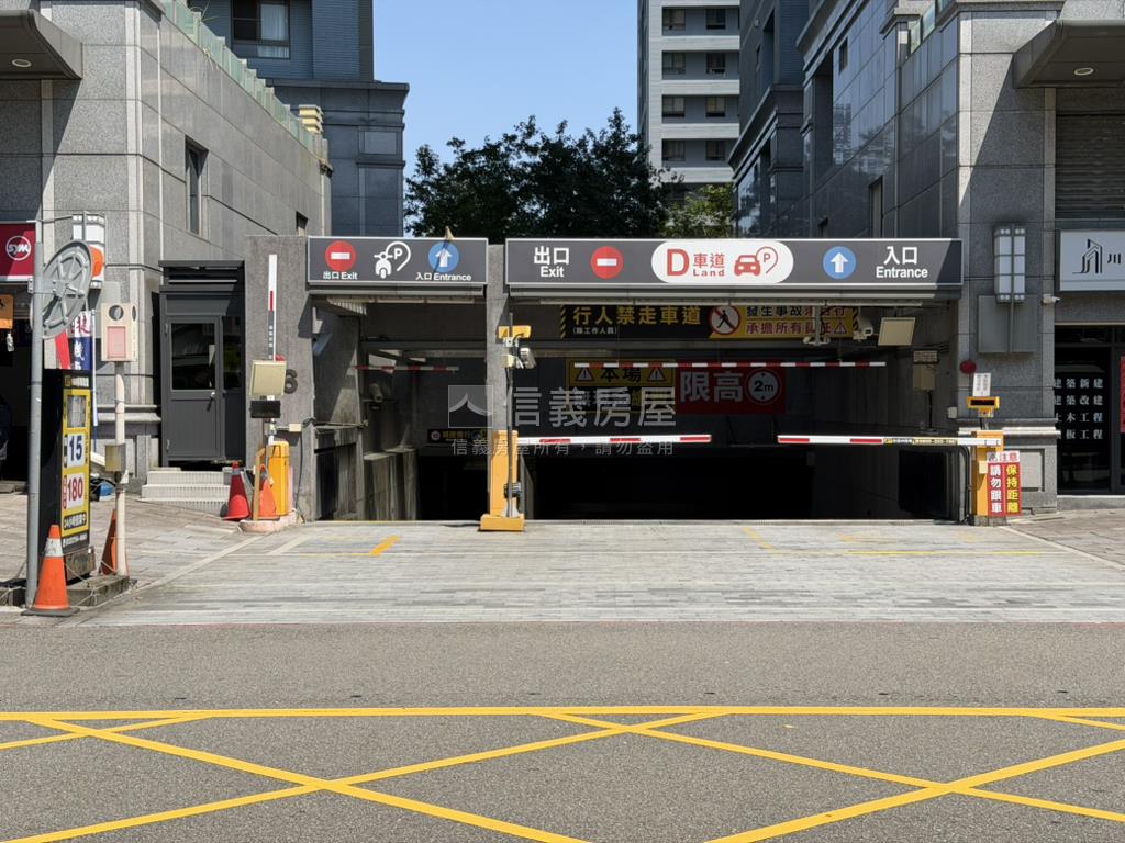 台藝大周圍公寓二樓房屋室內格局與周邊環境