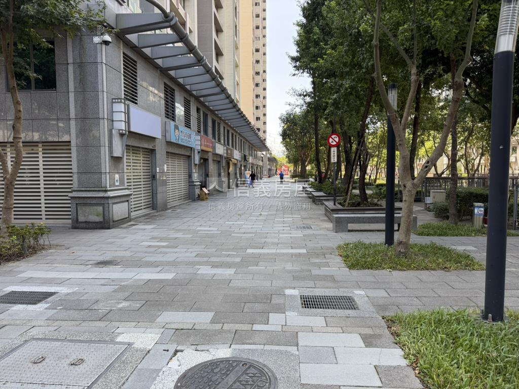 台藝大周圍公寓二樓房屋室內格局與周邊環境