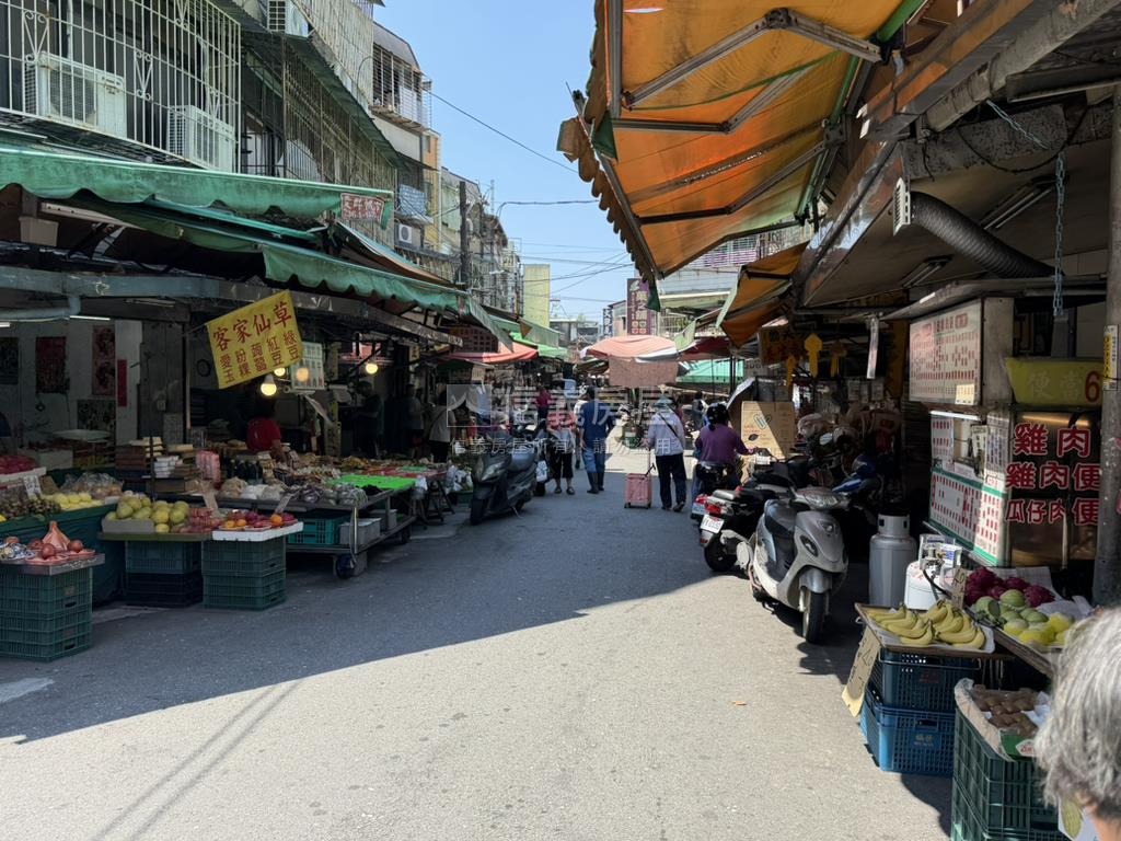台藝大周圍公寓二樓房屋室內格局與周邊環境
