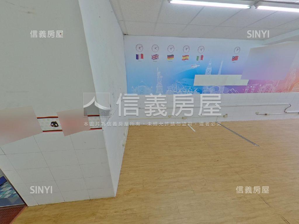 雙捷景安黃金三樓房屋室內格局與周邊環境