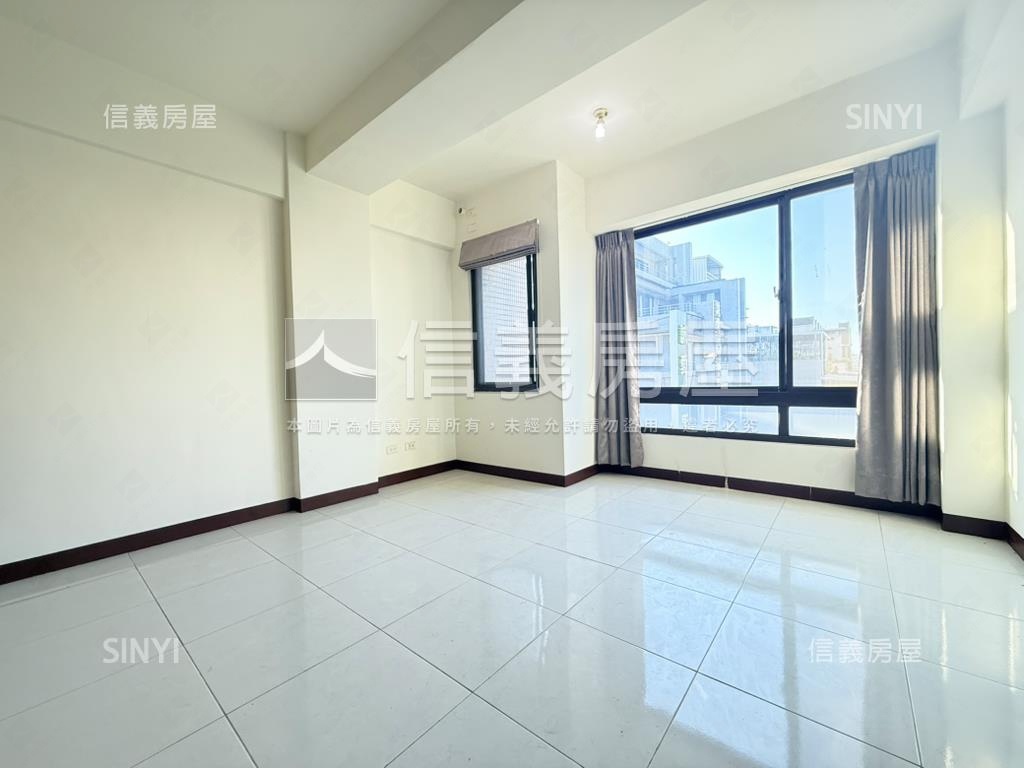 中正預校稀有邊間透店房屋室內格局與周邊環境