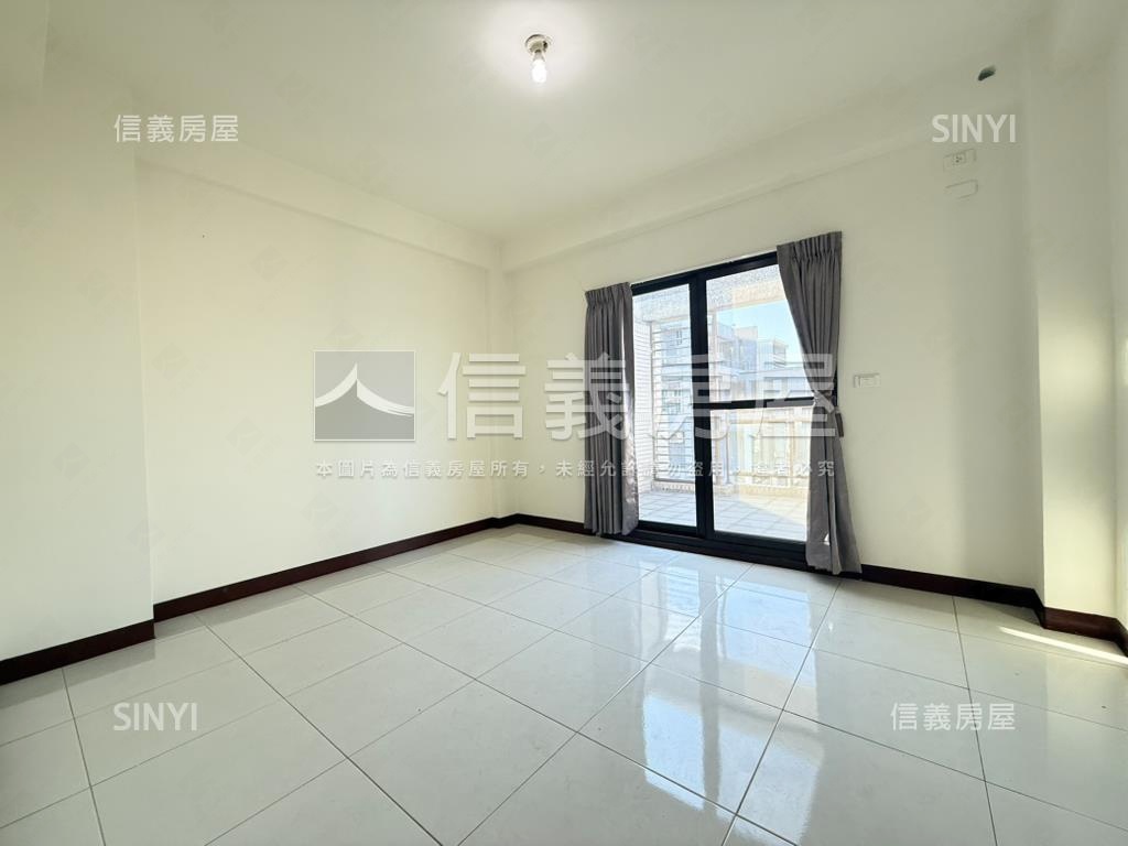 中正預校稀有邊間透店房屋室內格局與周邊環境