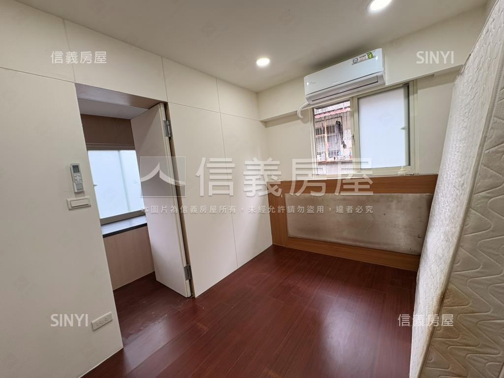 中正商圈邊間美裝三房房屋室內格局與周邊環境