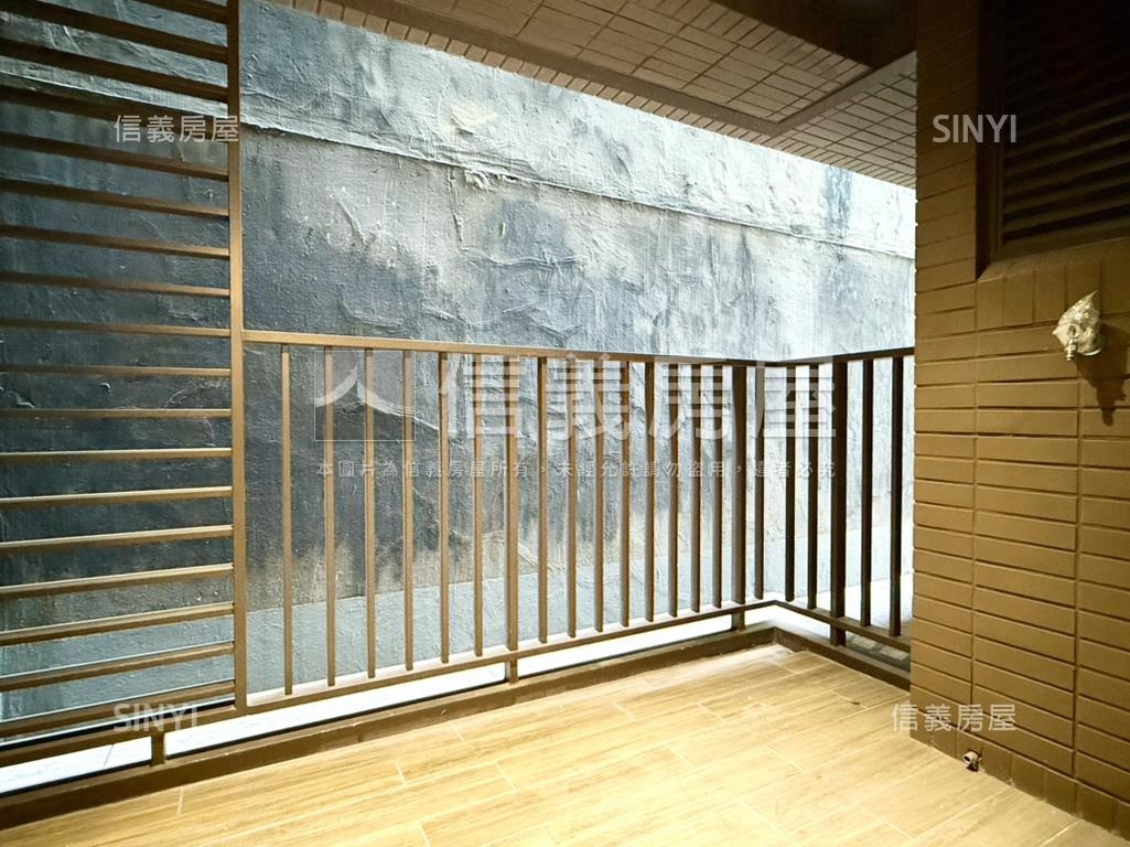 全新落成敦北南京三房車位房屋室內格局與周邊環境