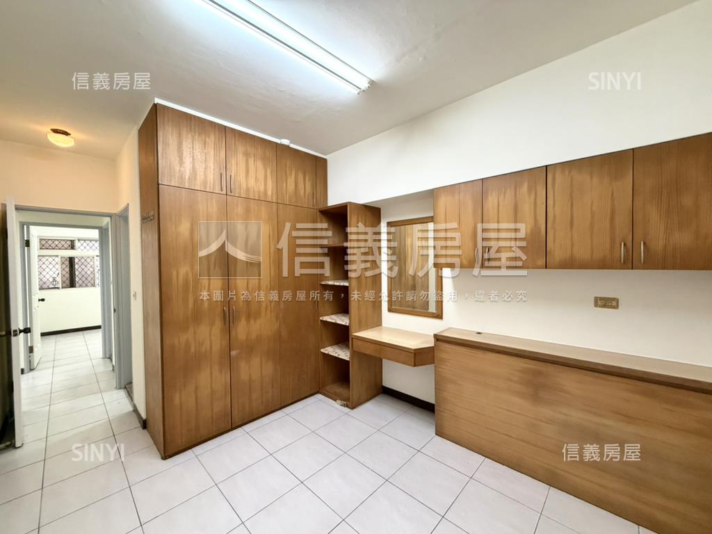 專約總棧大廈成家美屋房屋室內格局與周邊環境