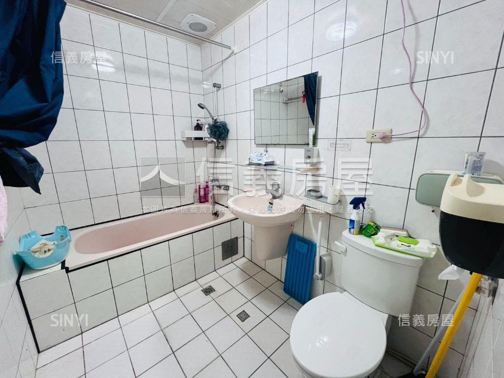 近交流道社區美透天房屋室內格局與周邊環境