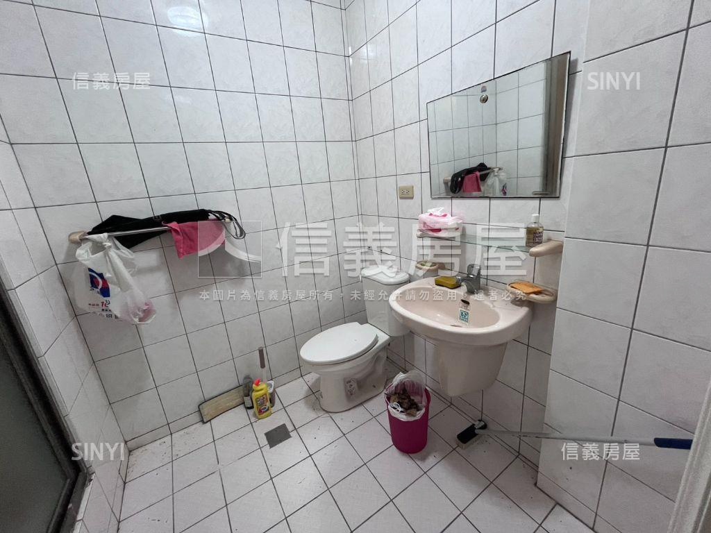 近交流道社區美透天房屋室內格局與周邊環境