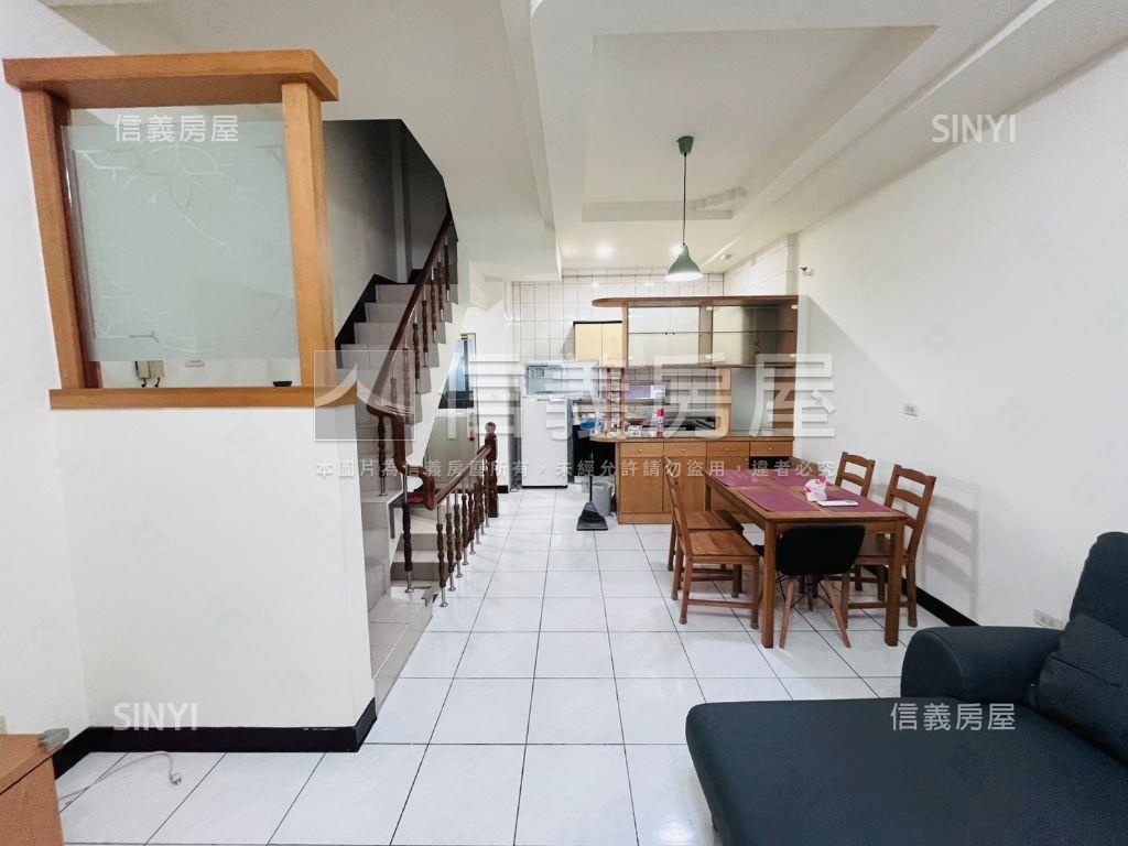 近交流道社區美透天房屋室內格局與周邊環境