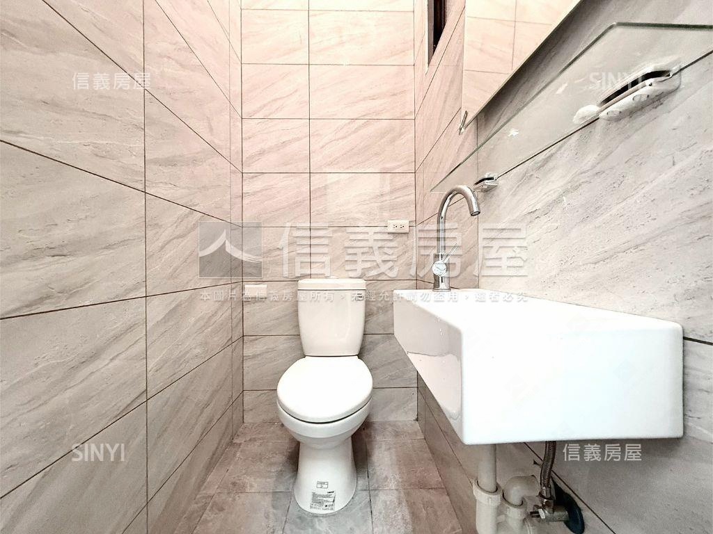 面松竹國小大地坪臨路透店房屋室內格局與周邊環境