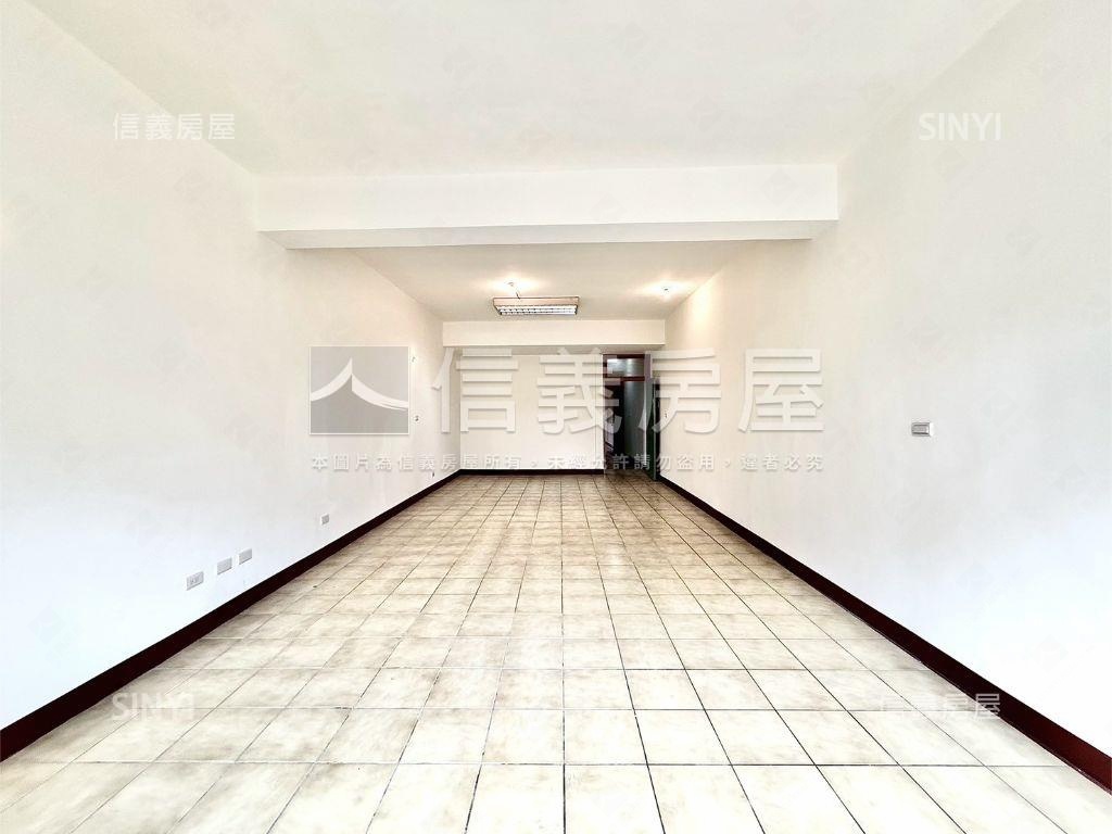 面松竹國小大地坪臨路透店房屋室內格局與周邊環境