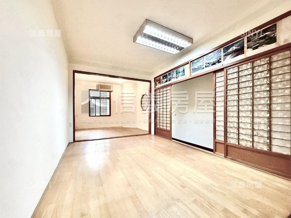 面松竹國小大地坪臨路透店房屋室內格局與周邊環境