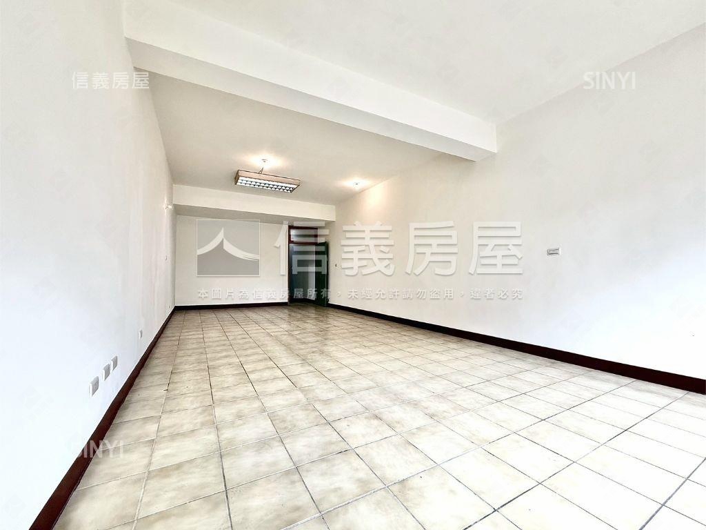 面松竹國小大地坪臨路透店房屋室內格局與周邊環境