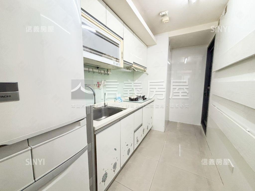 東京市銀座區美三房平車位房屋室內格局與周邊環境