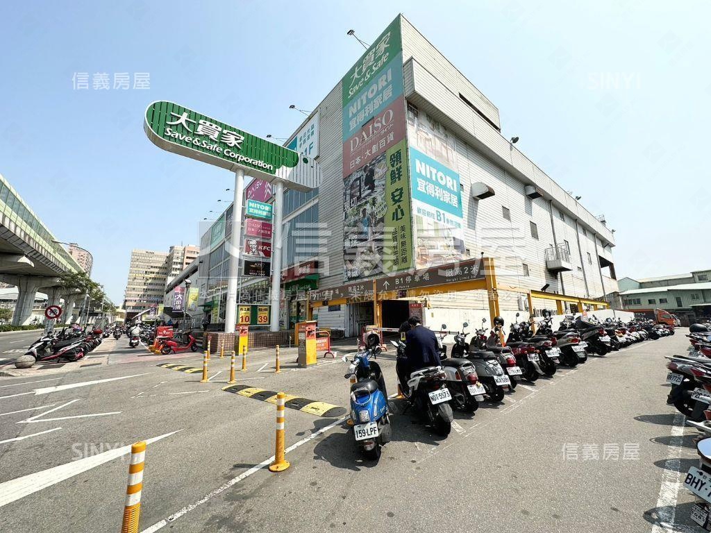 松竹站捷運共構四房車位房屋室內格局與周邊環境