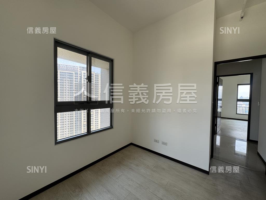 次頂三面採光四房雙車房屋室內格局與周邊環境