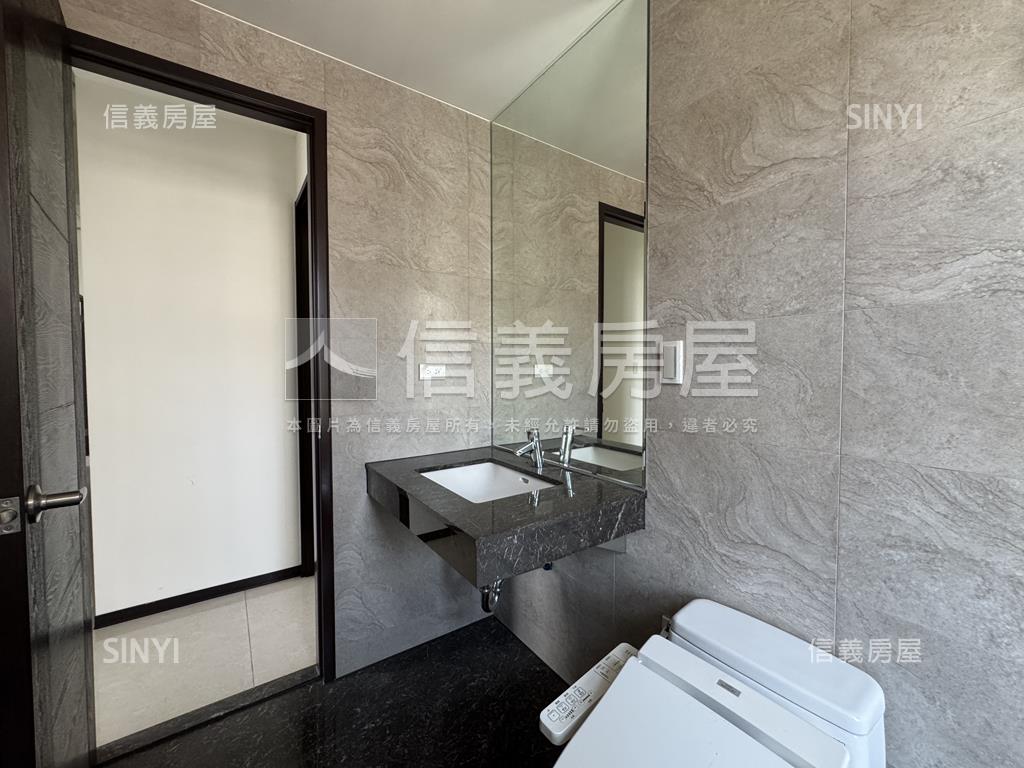 次頂三面採光四房雙車房屋室內格局與周邊環境