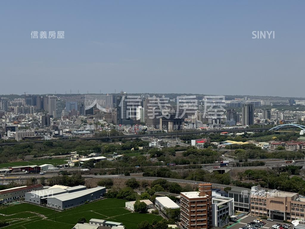 次頂三面採光四房雙車房屋室內格局與周邊環境