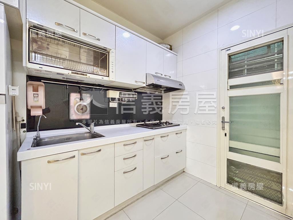 四維參房美寓房屋室內格局與周邊環境