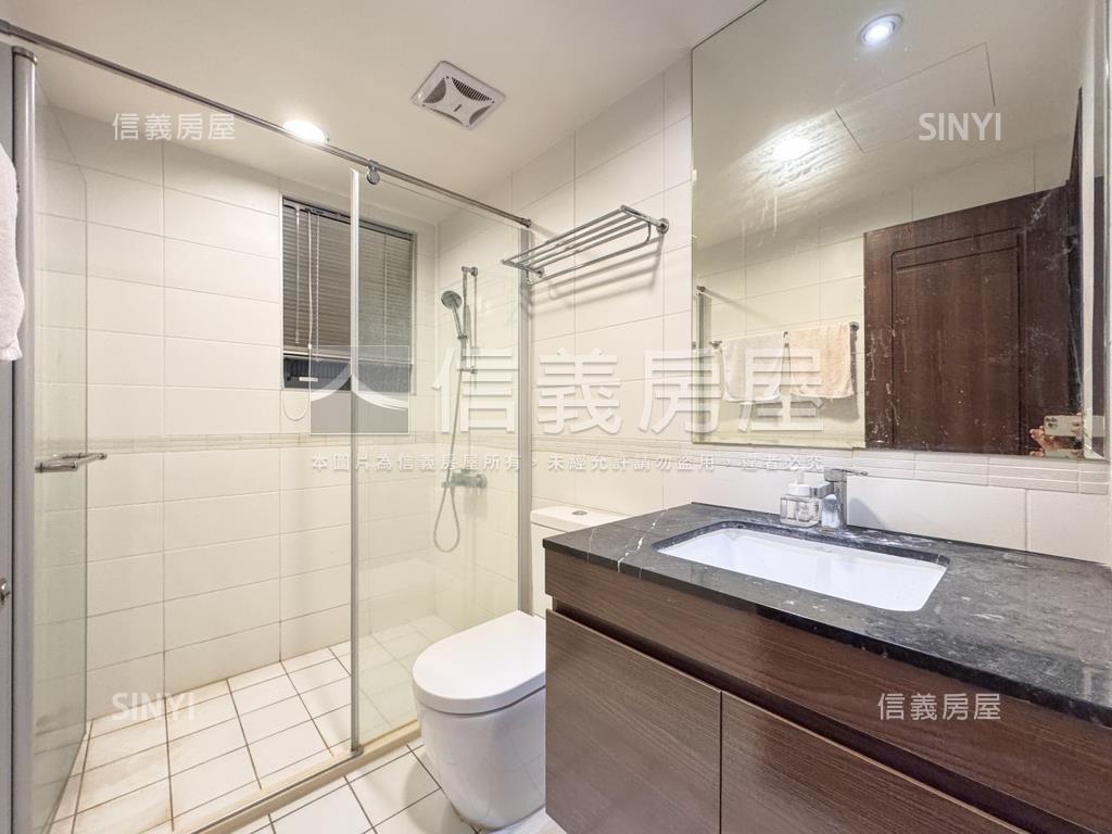 三上時上大２房２衛浴開窗房屋室內格局與周邊環境