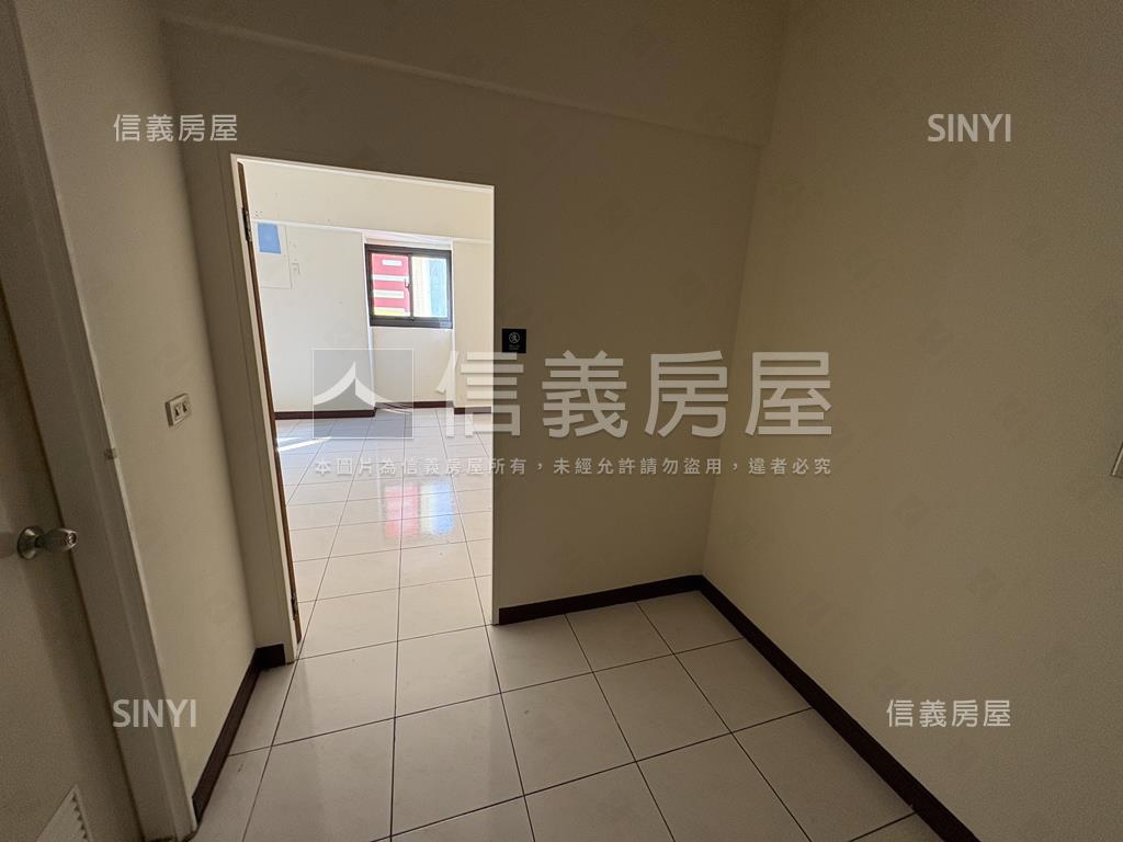 東興路五期低總價吃市樓店房屋室內格局與周邊環境