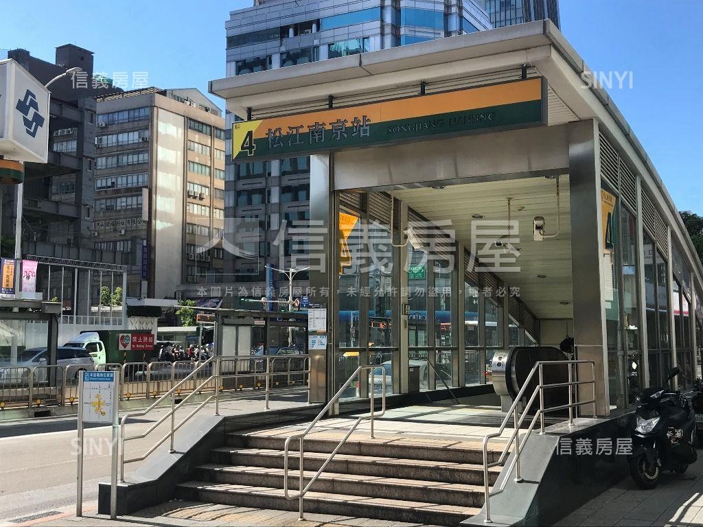 嘉正後棟高樓精美宅房屋室內格局與周邊環境