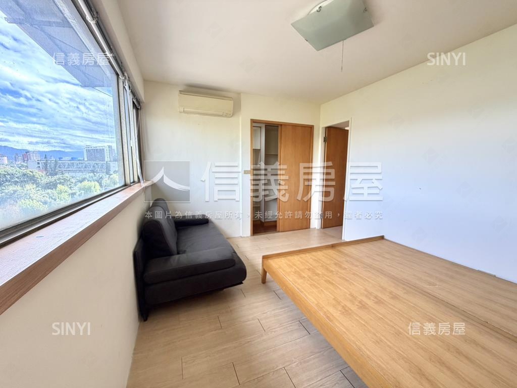 台大第一排電梯四房大空間房屋室內格局與周邊環境