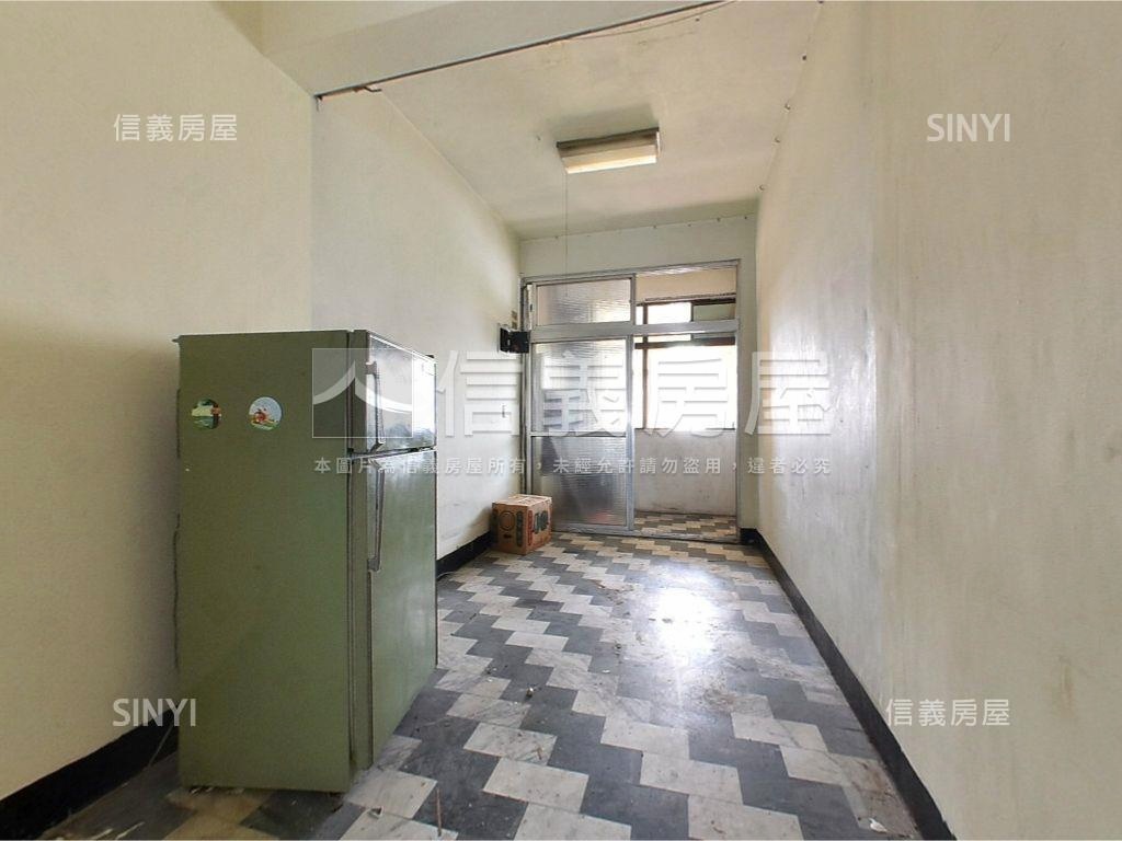 升官發財黃金店面房屋室內格局與周邊環境