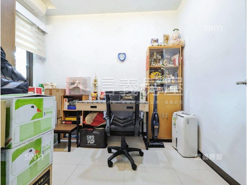 『伊東市』中庭高樓三房房屋室內格局與周邊環境