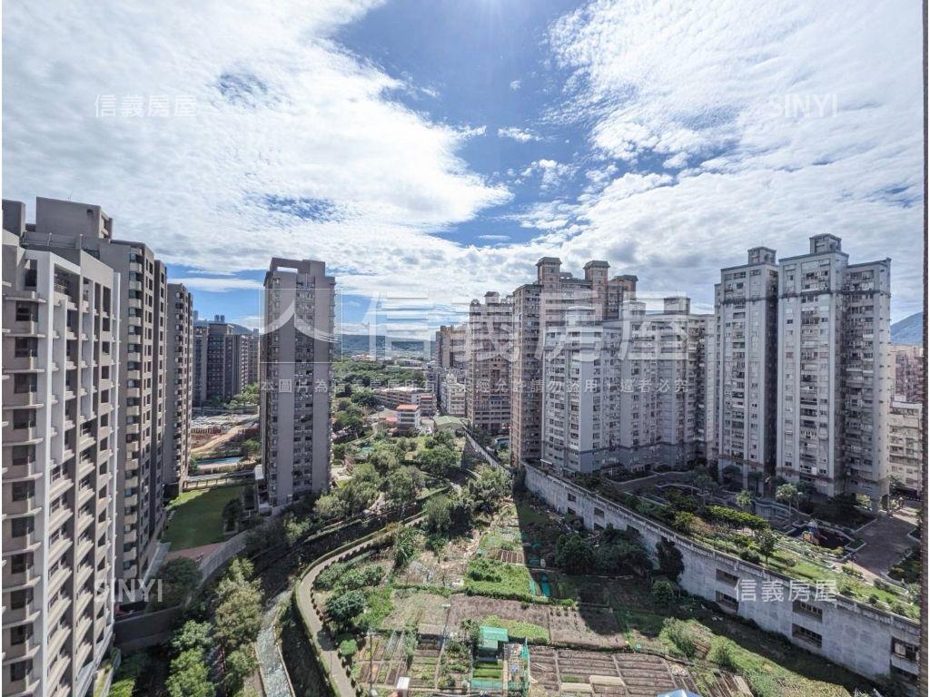 『伊東市』中庭高樓三房房屋室內格局與周邊環境