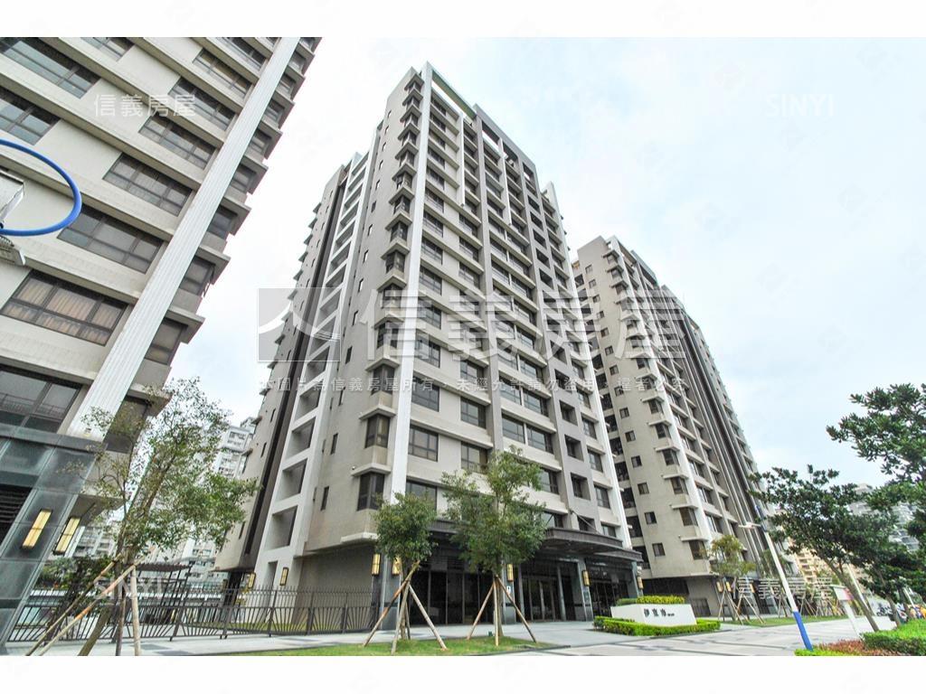 『伊東市』中庭高樓三房房屋室內格局與周邊環境