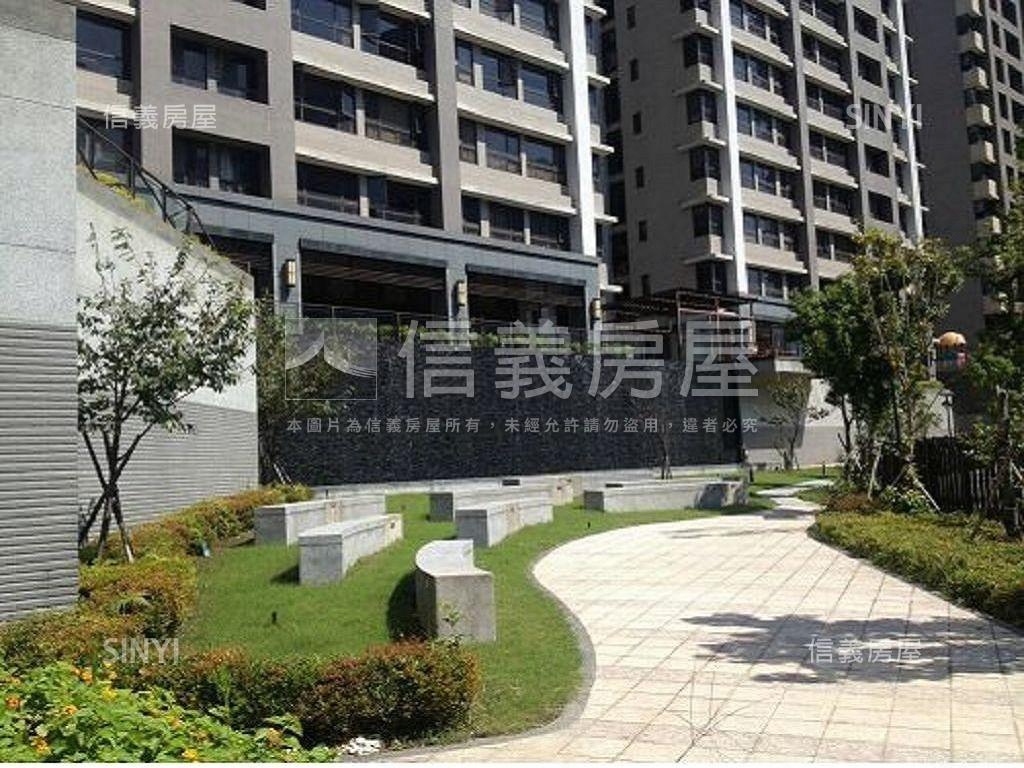 『伊東市』中庭高樓三房房屋室內格局與周邊環境