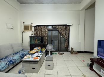 秀朗國小一樓大空間