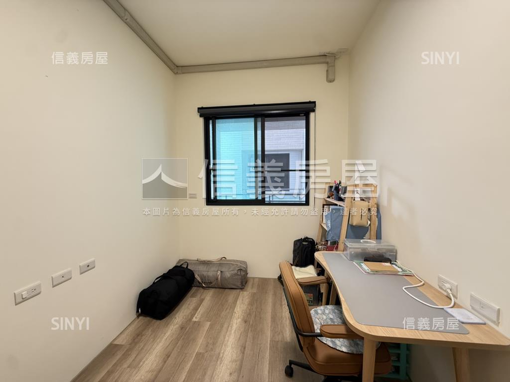 山豐海富ＩＮ三房平車房屋室內格局與周邊環境