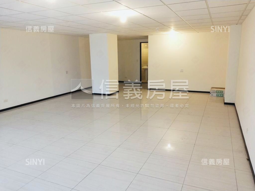 青埔｜近捷運小資創業店面房屋室內格局與周邊環境
