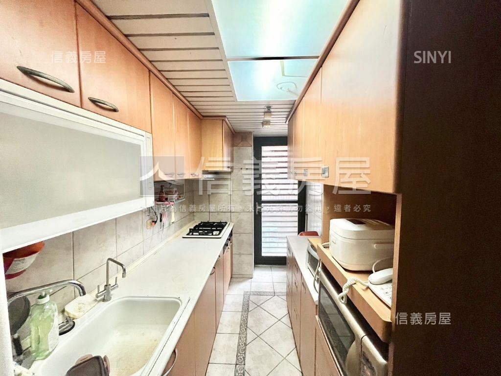 強！富澤台灣高樓四房美屋房屋室內格局與周邊環境